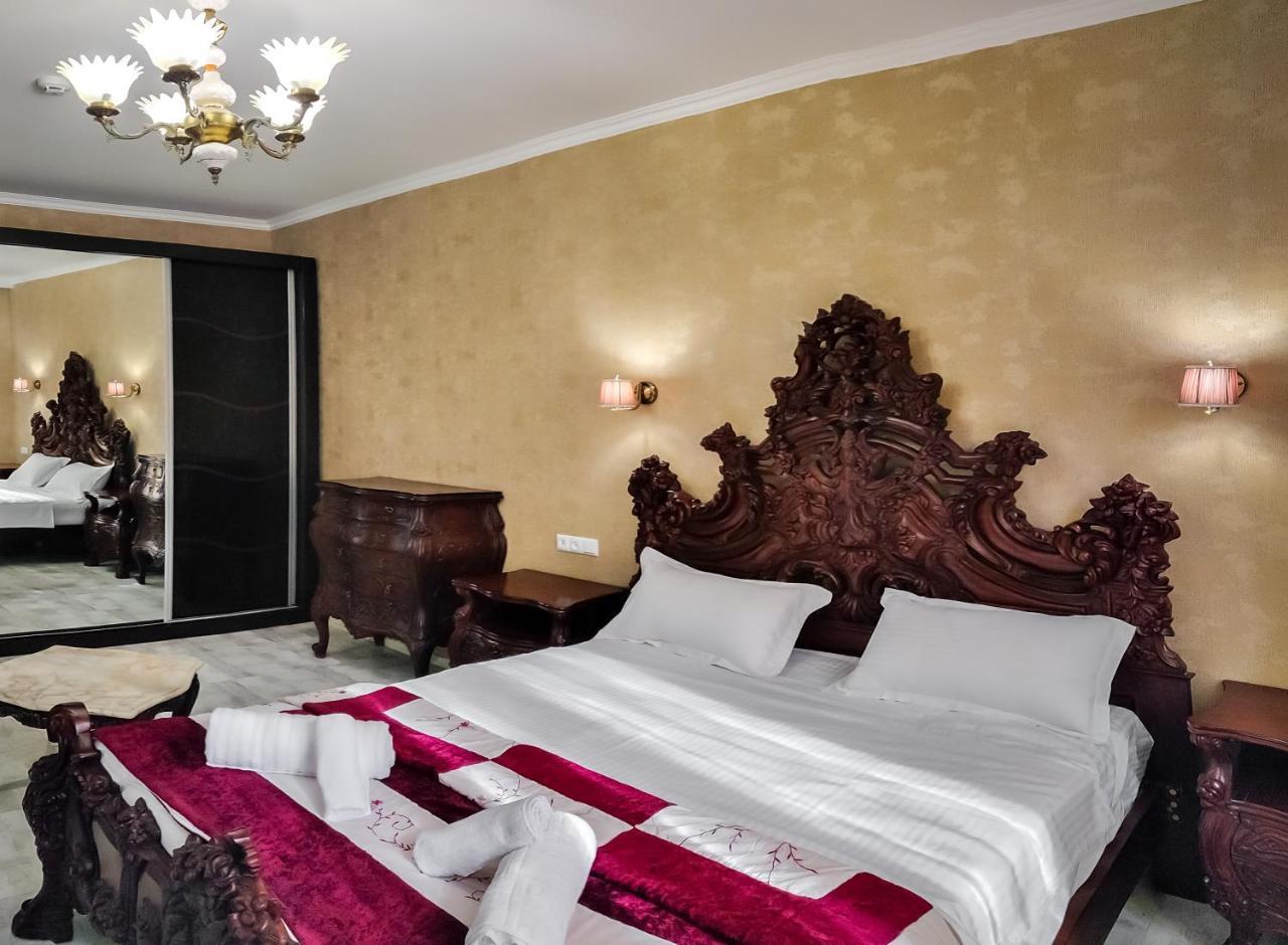 Westay Hotel Tbilissi Extérieur photo