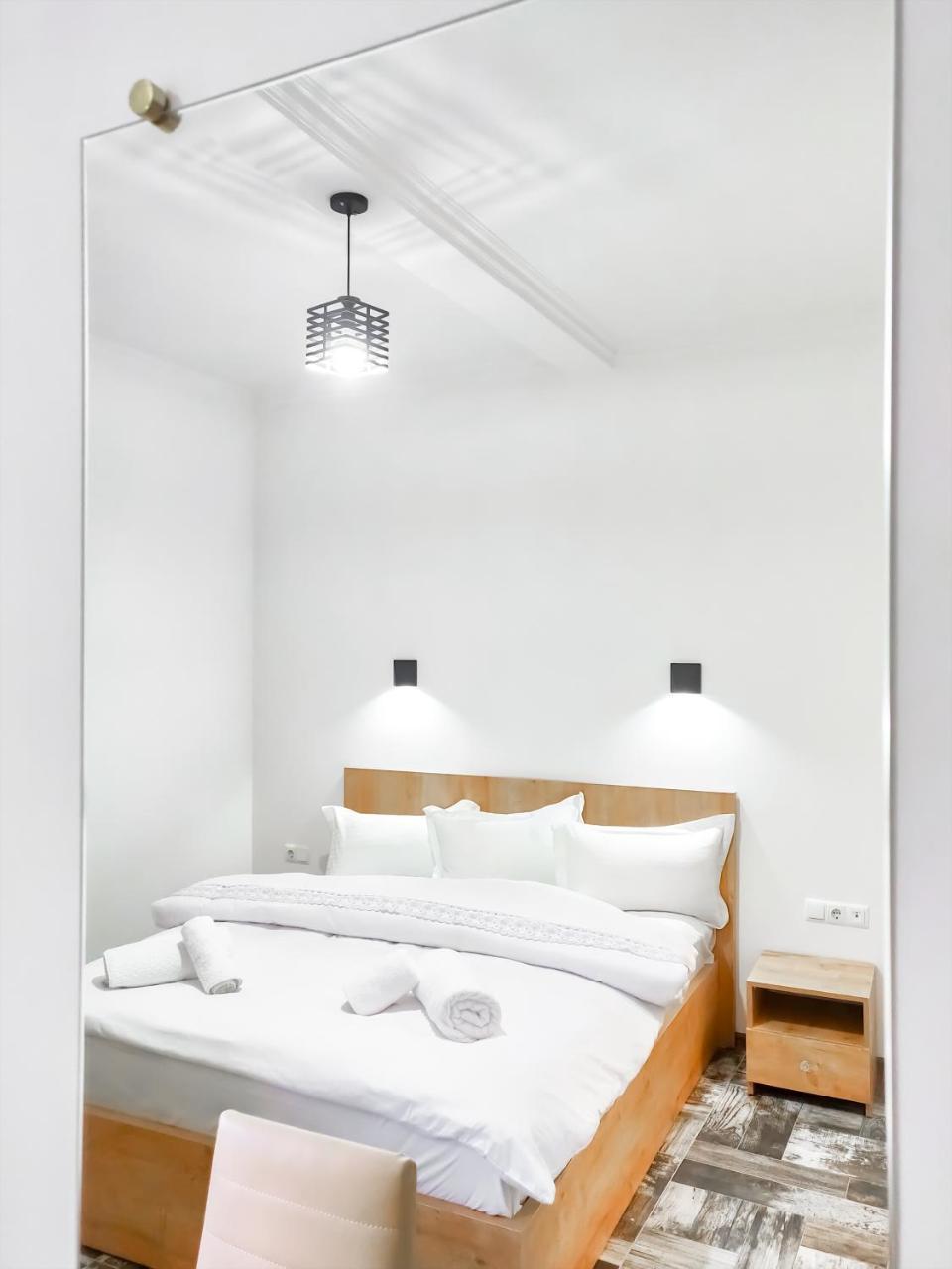 Westay Hotel Tbilissi Extérieur photo